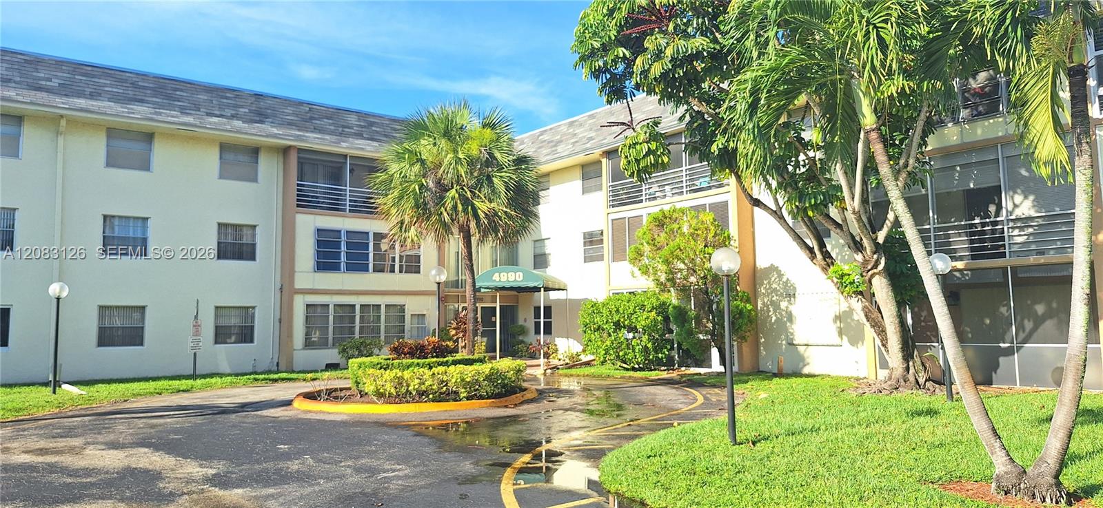 4990 E Sabal Palm Boulevard 202 Property Photo 1