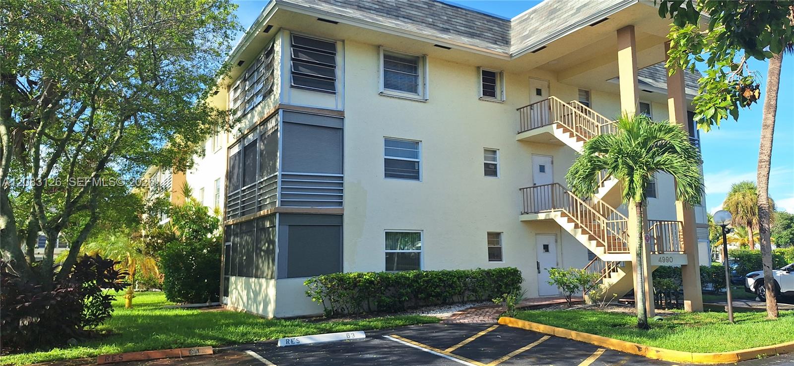 4990 E Sabal Palm Boulevard 202 Property Photo 16