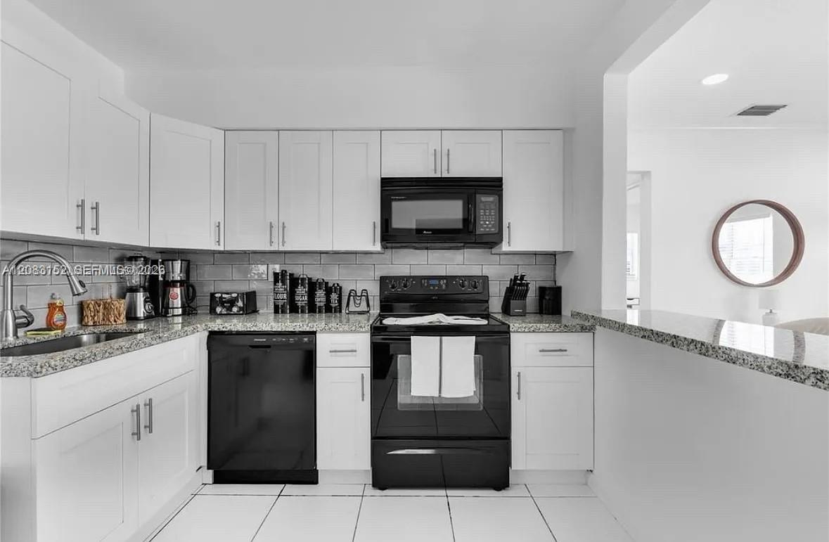 6445 Sw 22nd Street Property Photo 6