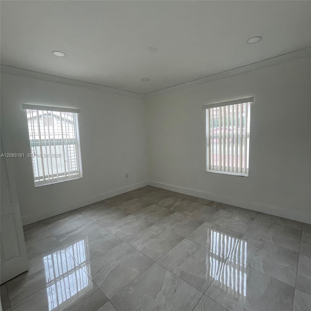 501 Se 7th Street A Property Photo 37