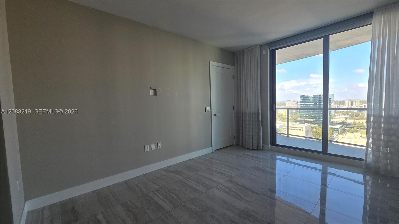 100 E Las Olas Boulevard 2202 Property Photo 12