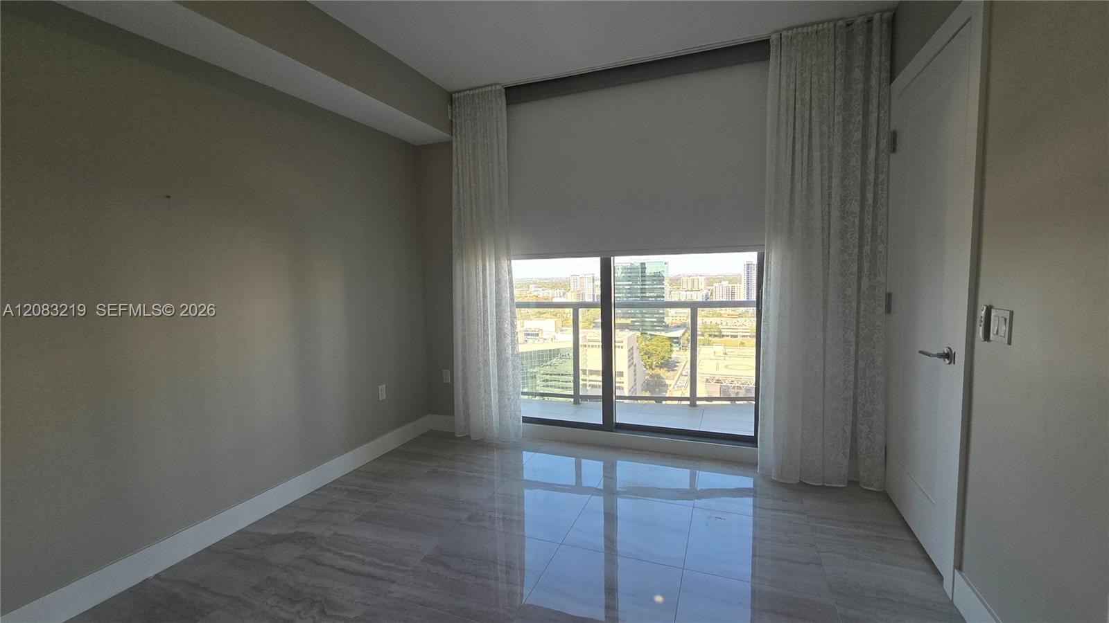 100 E Las Olas Boulevard 2202 Property Photo 25