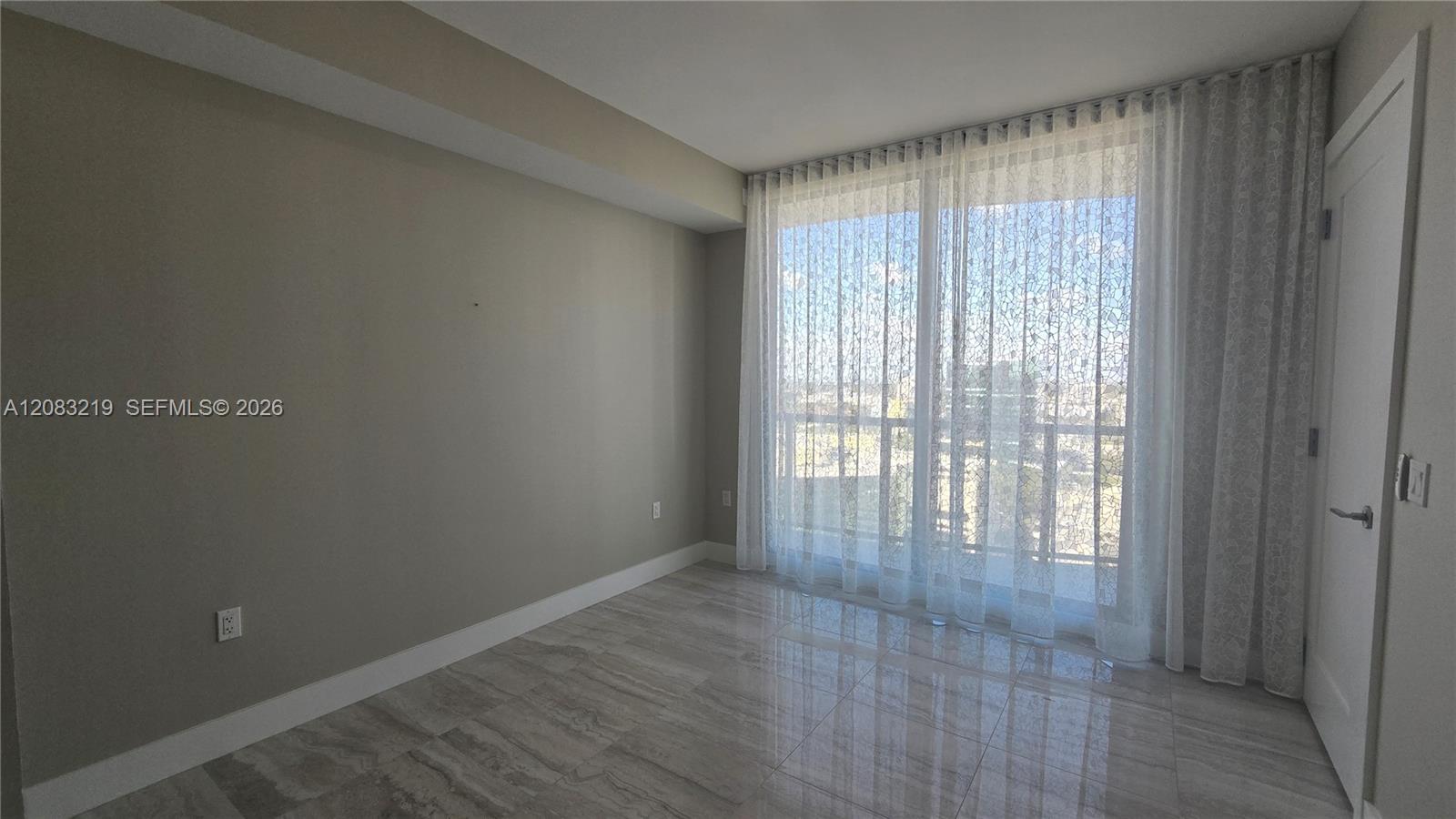 100 E Las Olas Boulevard 2202 Property Photo 26