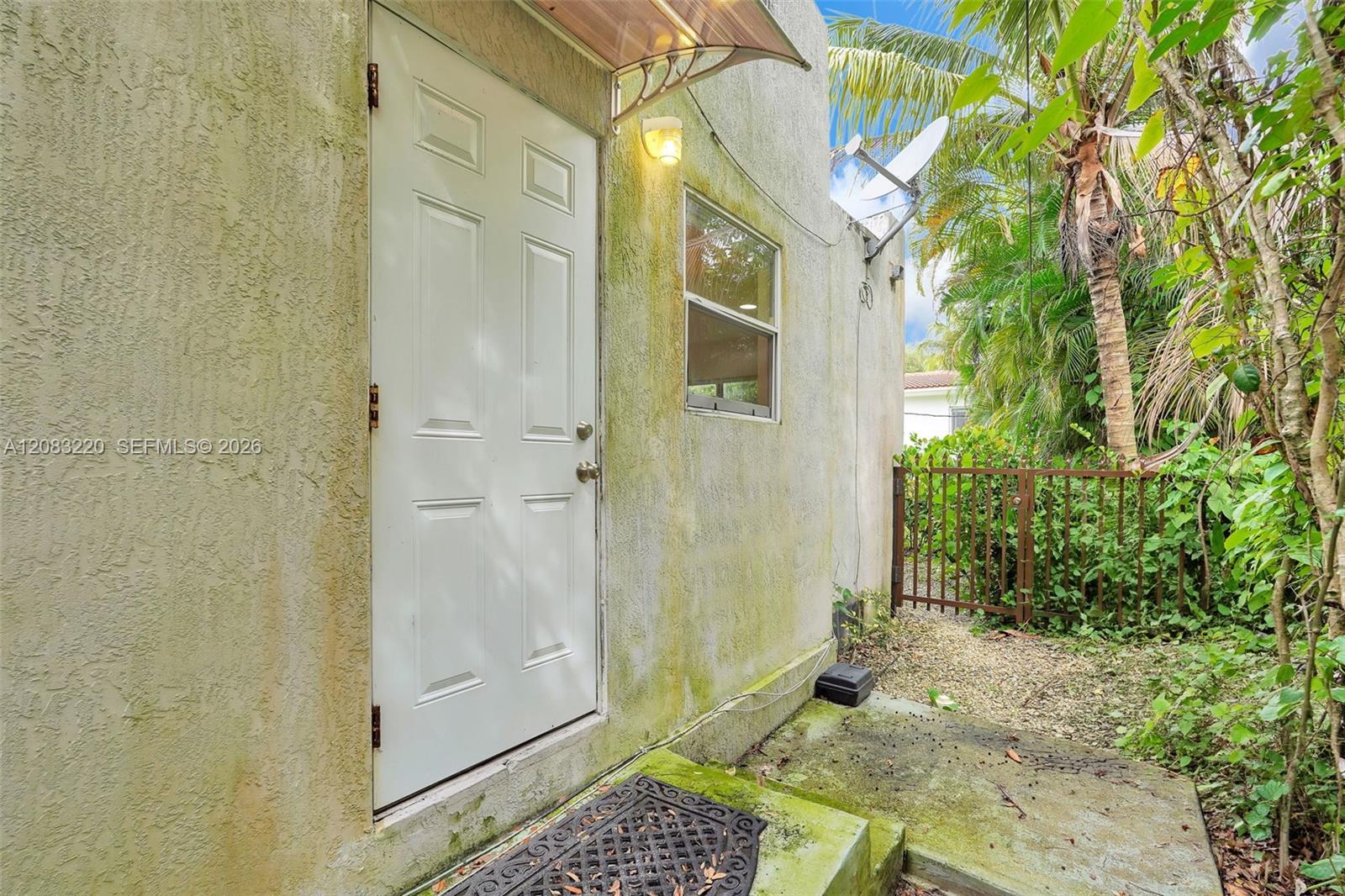 18 Nw 45th Street A Property Photo 21