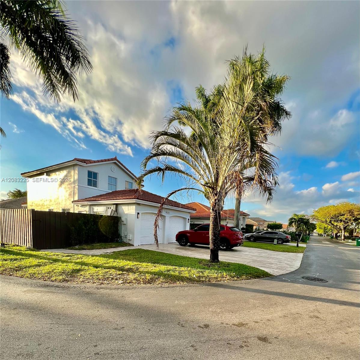 8224 SW 163rd Court Property Photo 1