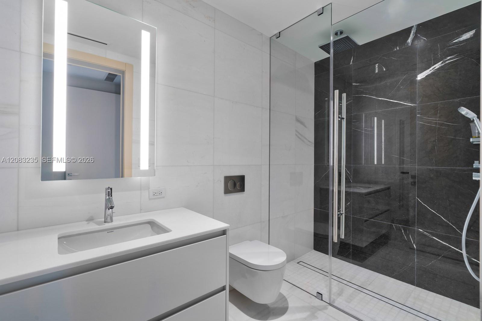 300 Biscayne Boulevard Way 3302e Property Photo 30