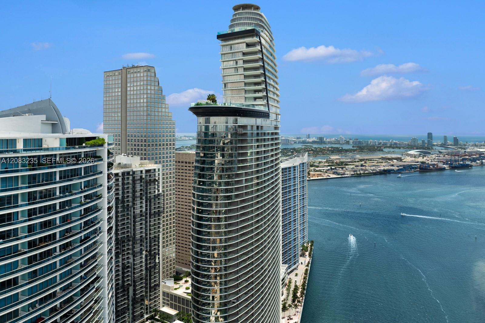 300 Biscayne Boulevard Way 3302e Property Photo 40