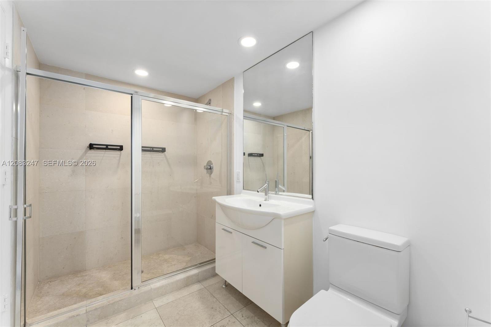 495 Brickell Avenue 1811 Property Photo 17