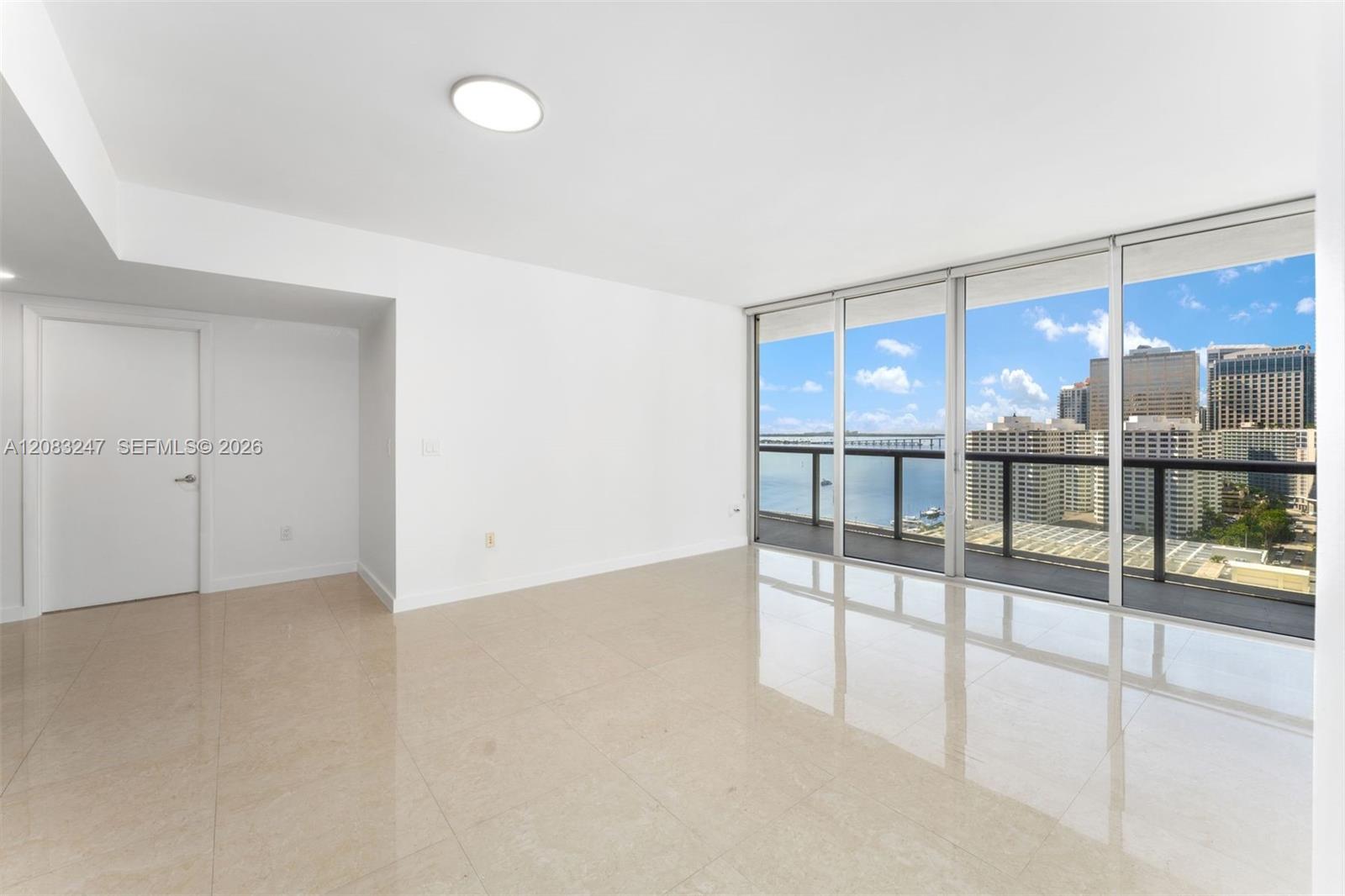 495 Brickell Avenue 1811 Property Photo 21