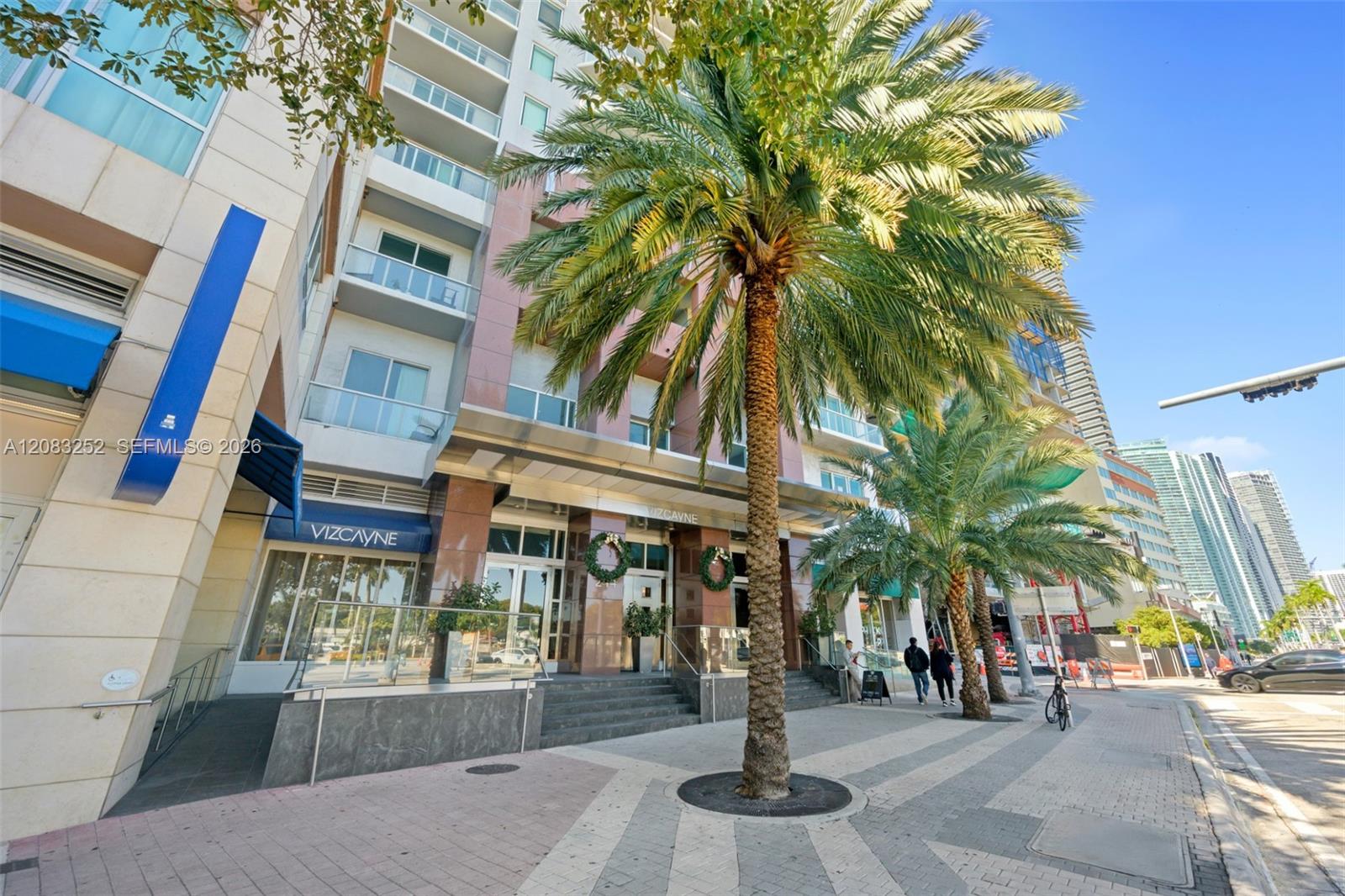 244 Biscayne Boulevard 451 Property Photo 1