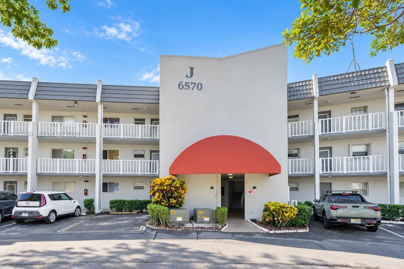 6570 Royal Palm Boulevard 302j Property Photo 1