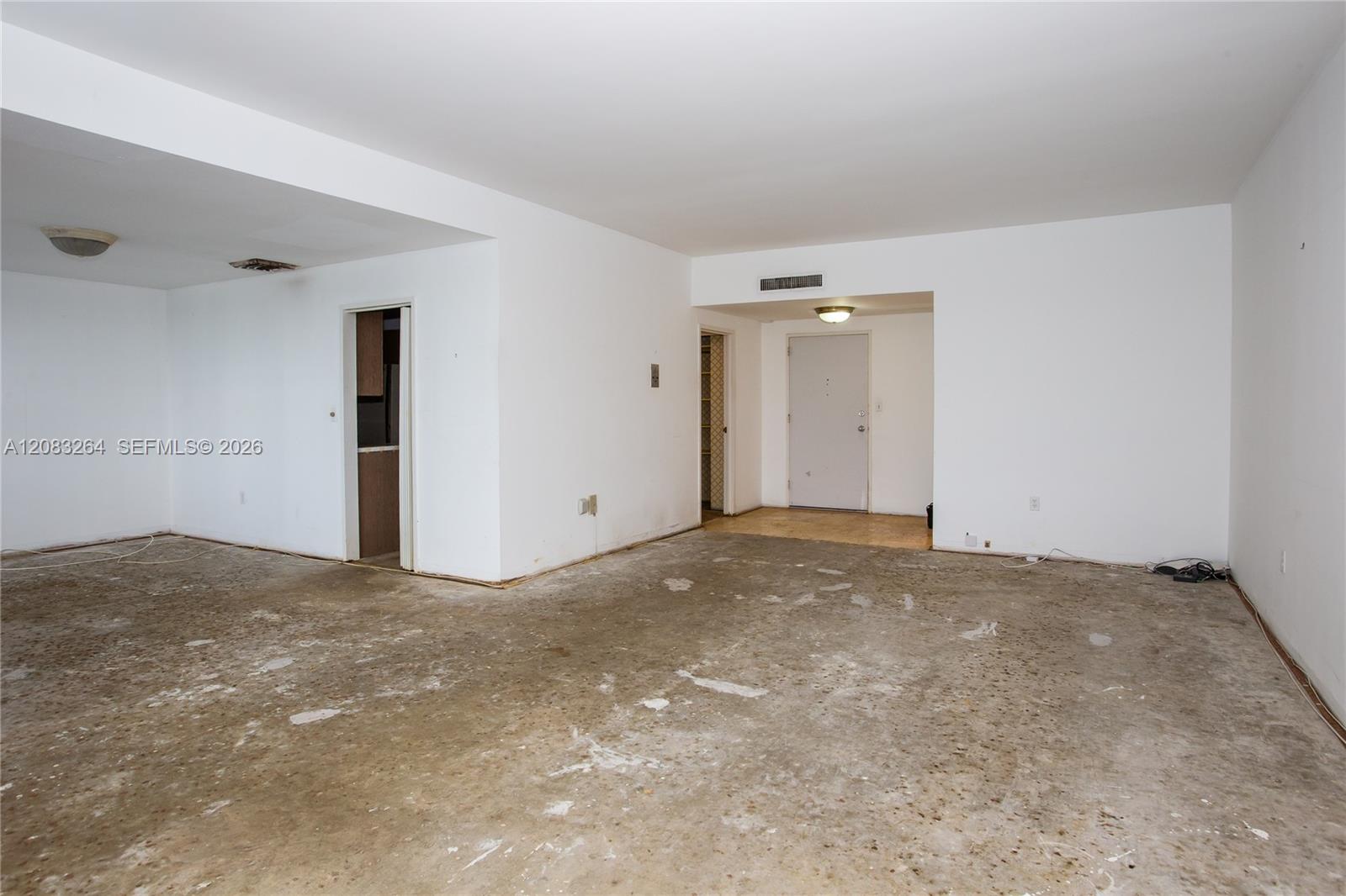 9100 W Bay Harbor Drive 5b Property Photo 5