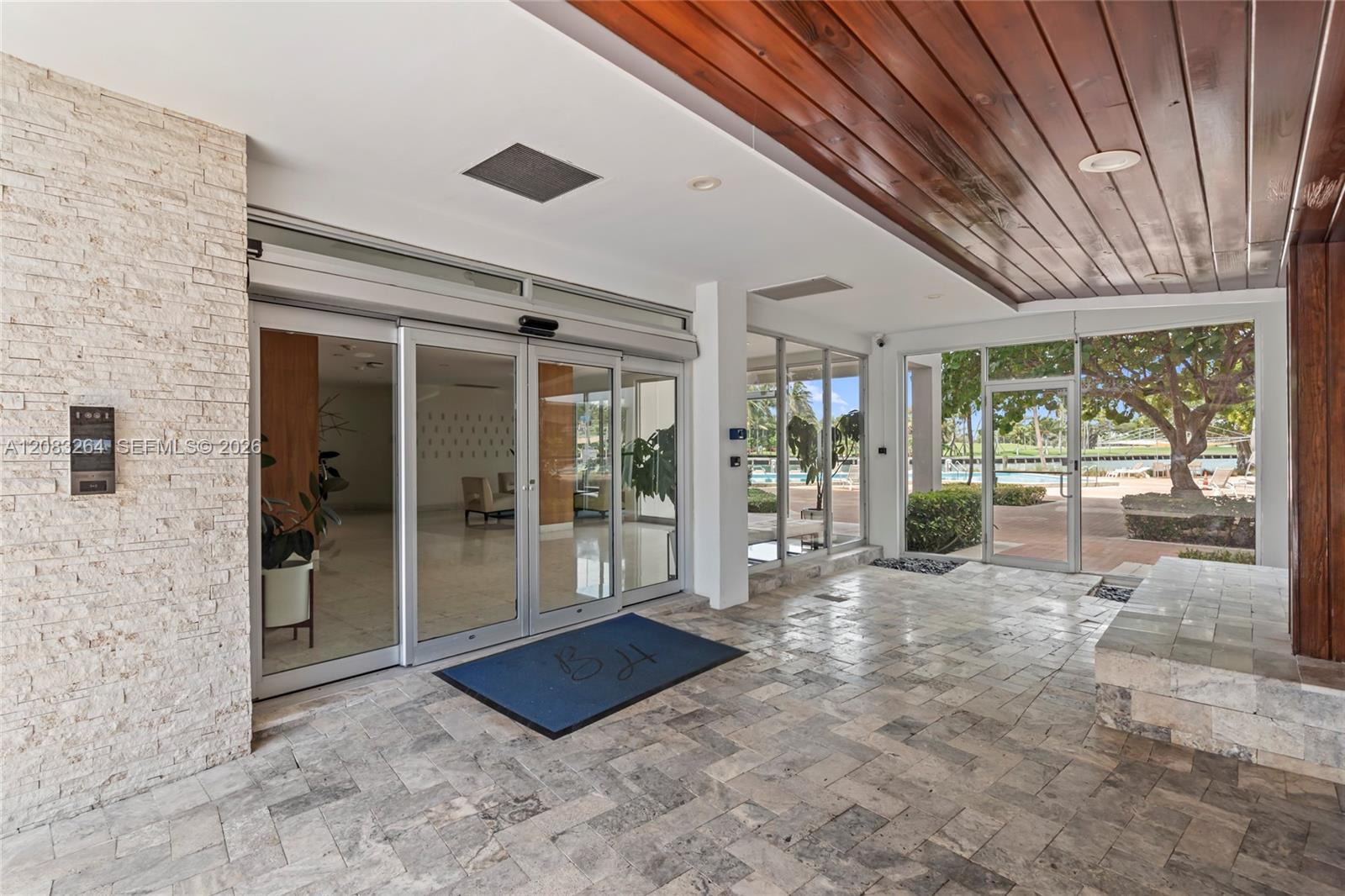 9100 W Bay Harbor Drive 5b Property Photo 22