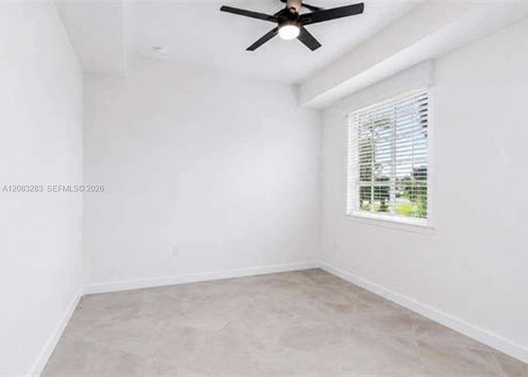 5651 Double Eagle Circle 4327 Property Photo 4