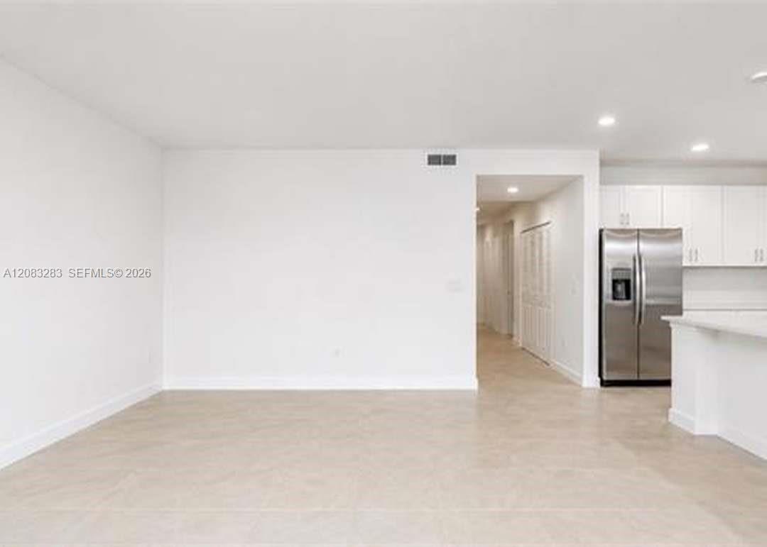 5651 Double Eagle Circle 4327 Property Photo 12