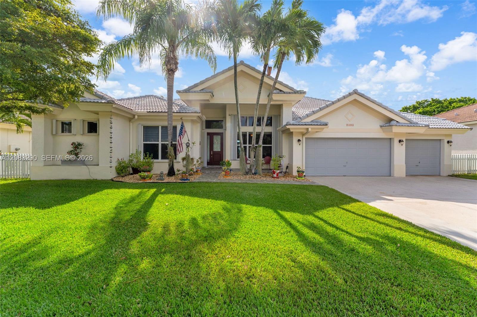 2825 Fairways Drive Property Photo 1