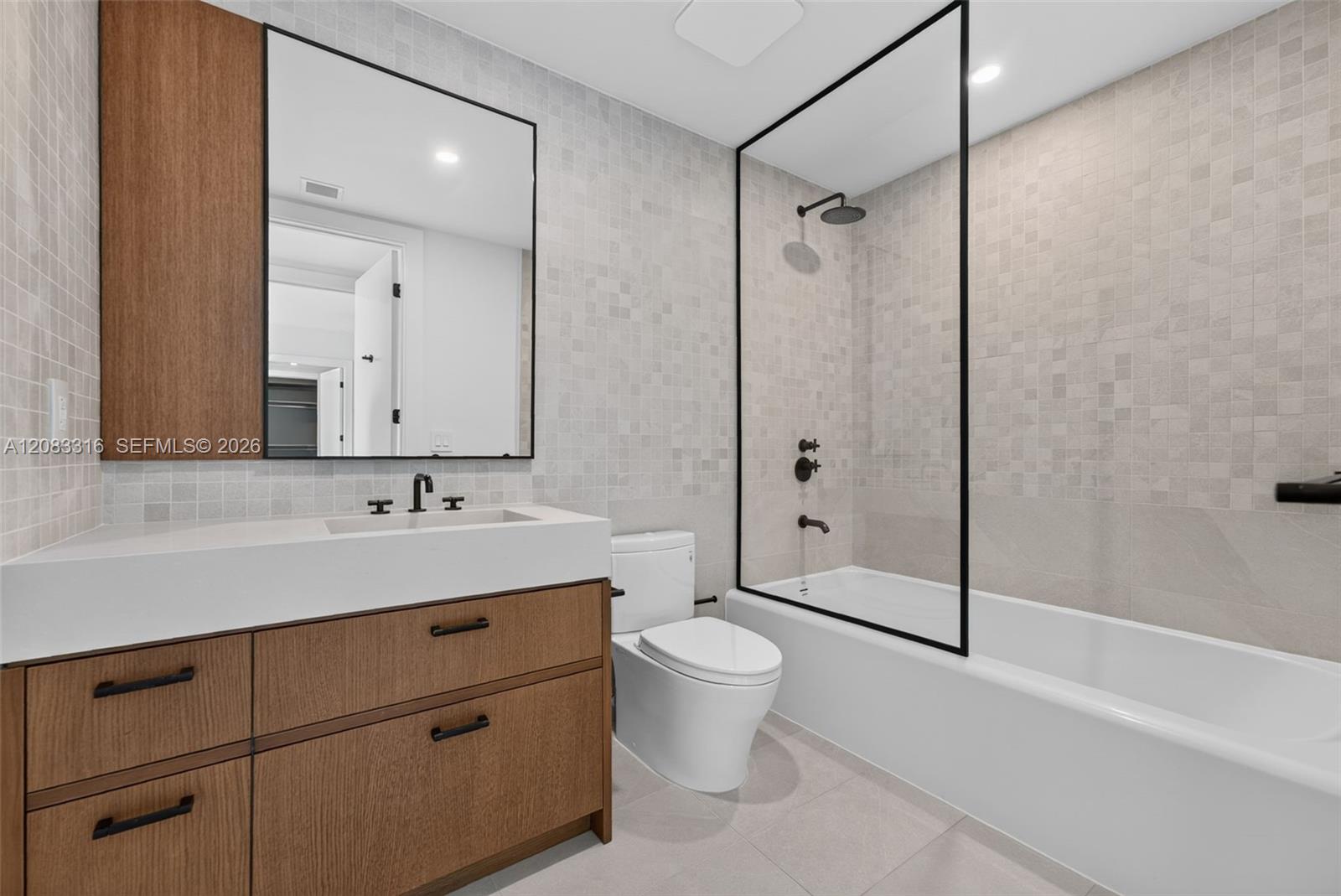 2200 Brickell Avenue 315 Property Photo 18