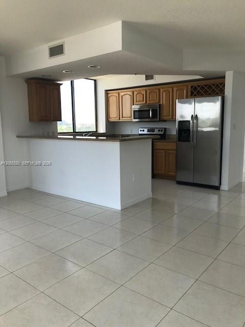 A12083320 Property Photo 2