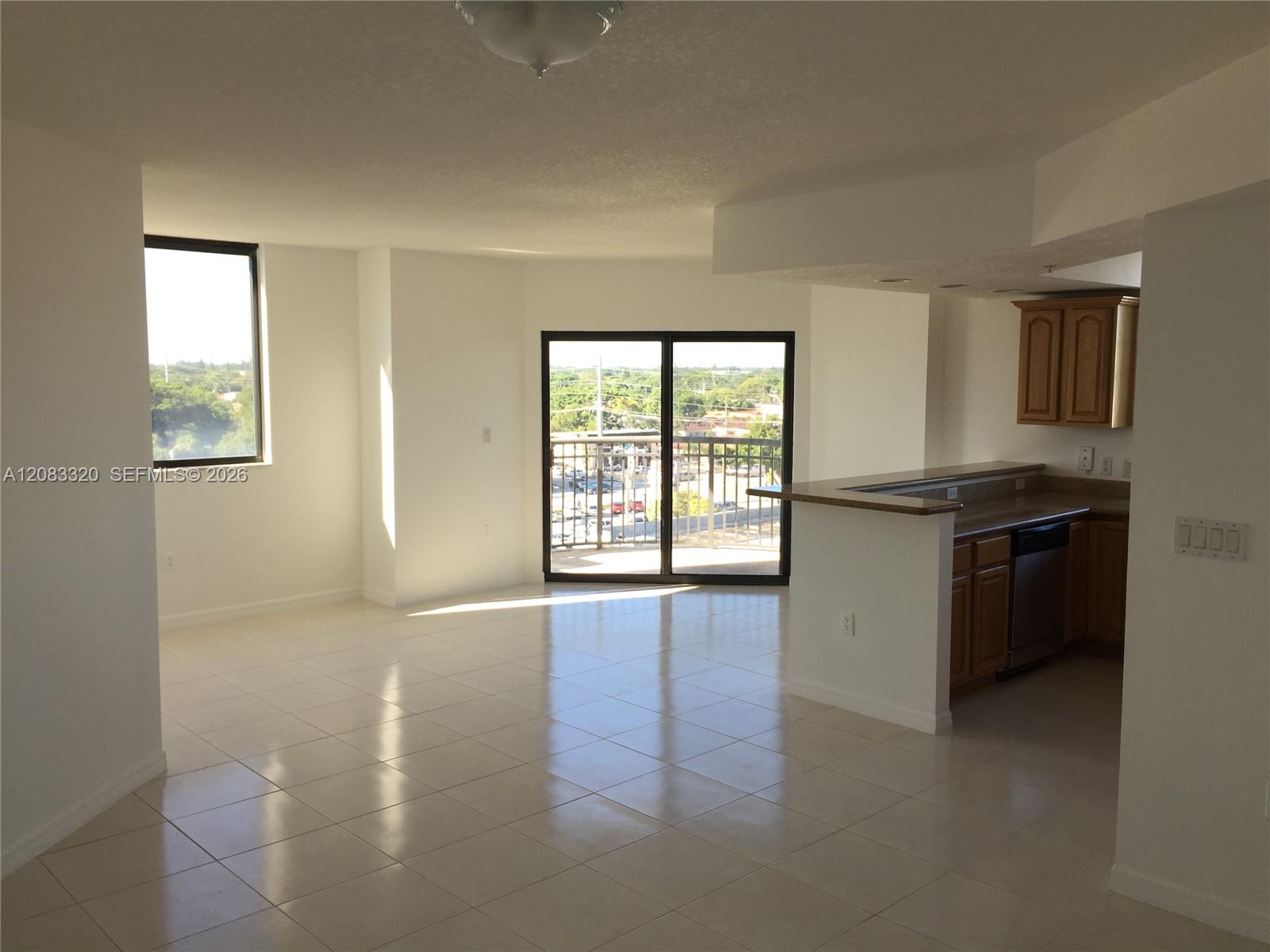 A12083320 Property Photo 5