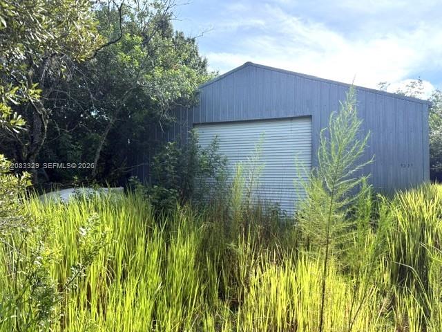 2524 Gem Stone Avenue Property Photo 2