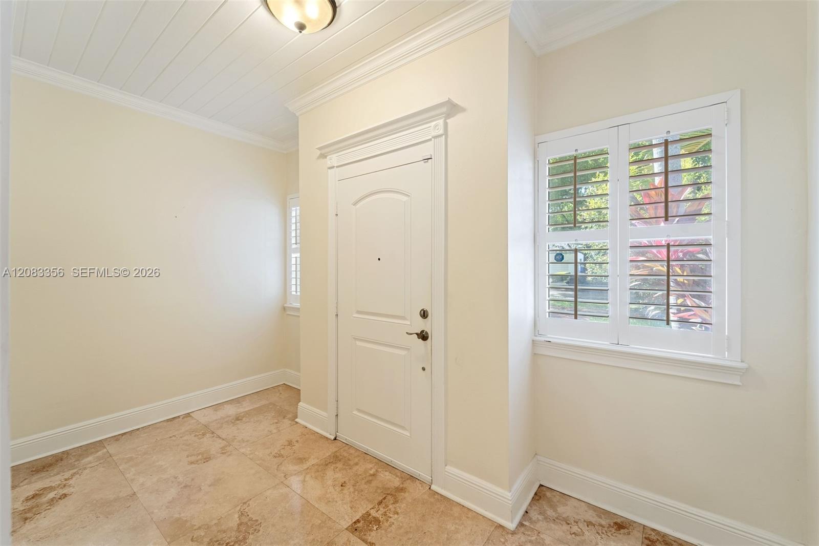 615 Santurce Avenue Property Photo 4