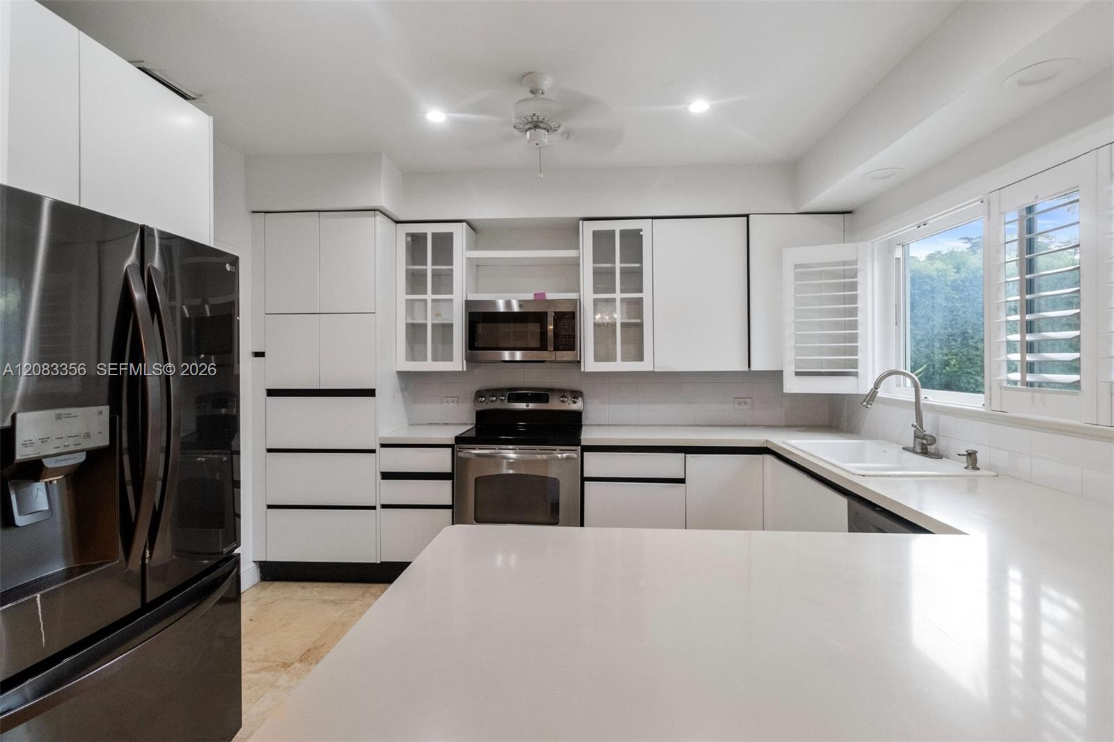 615 Santurce Avenue Property Photo 15