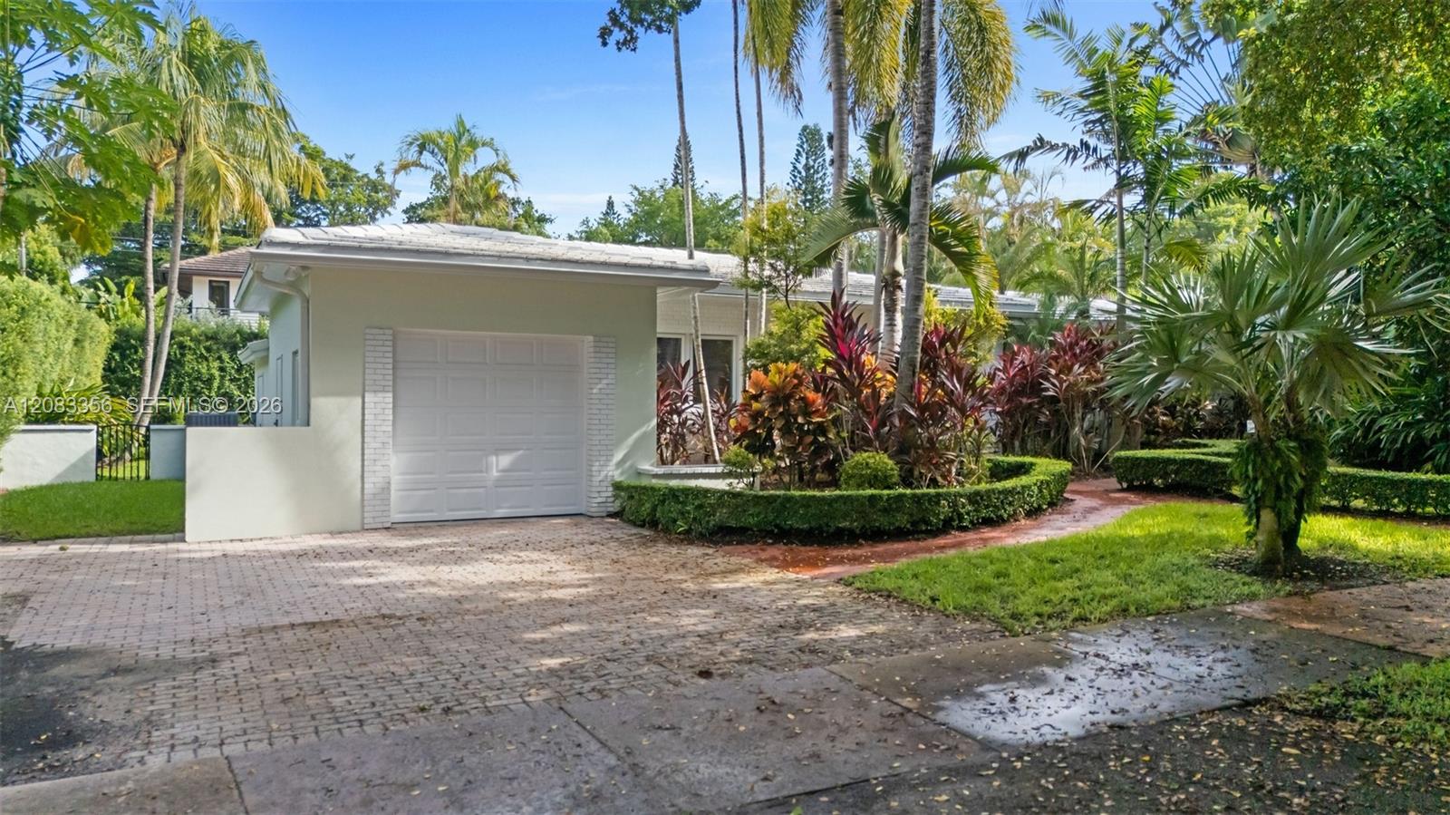 615 Santurce Avenue Property Photo 81