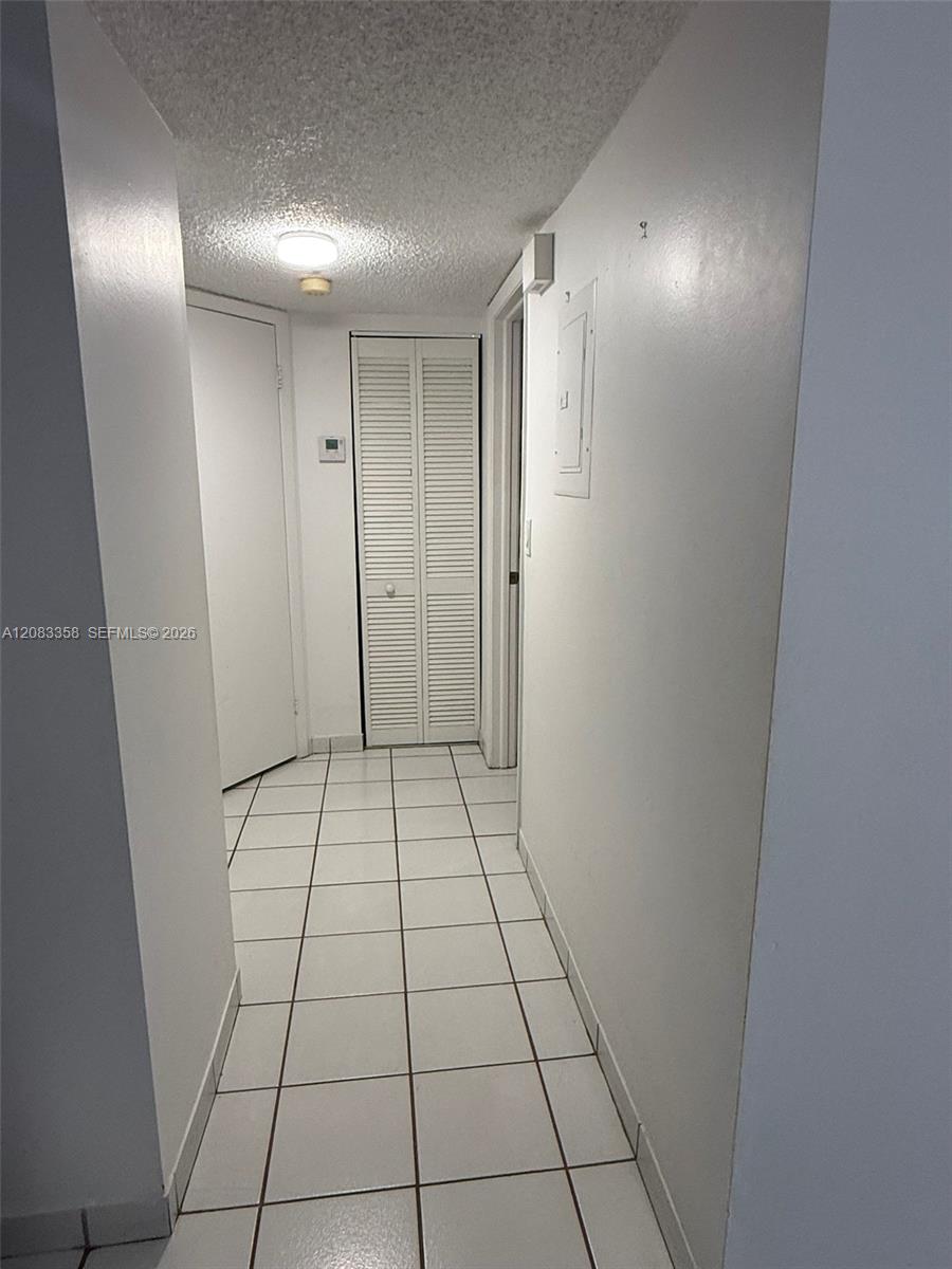 5420 W 21st Court 211 Property Photo 11