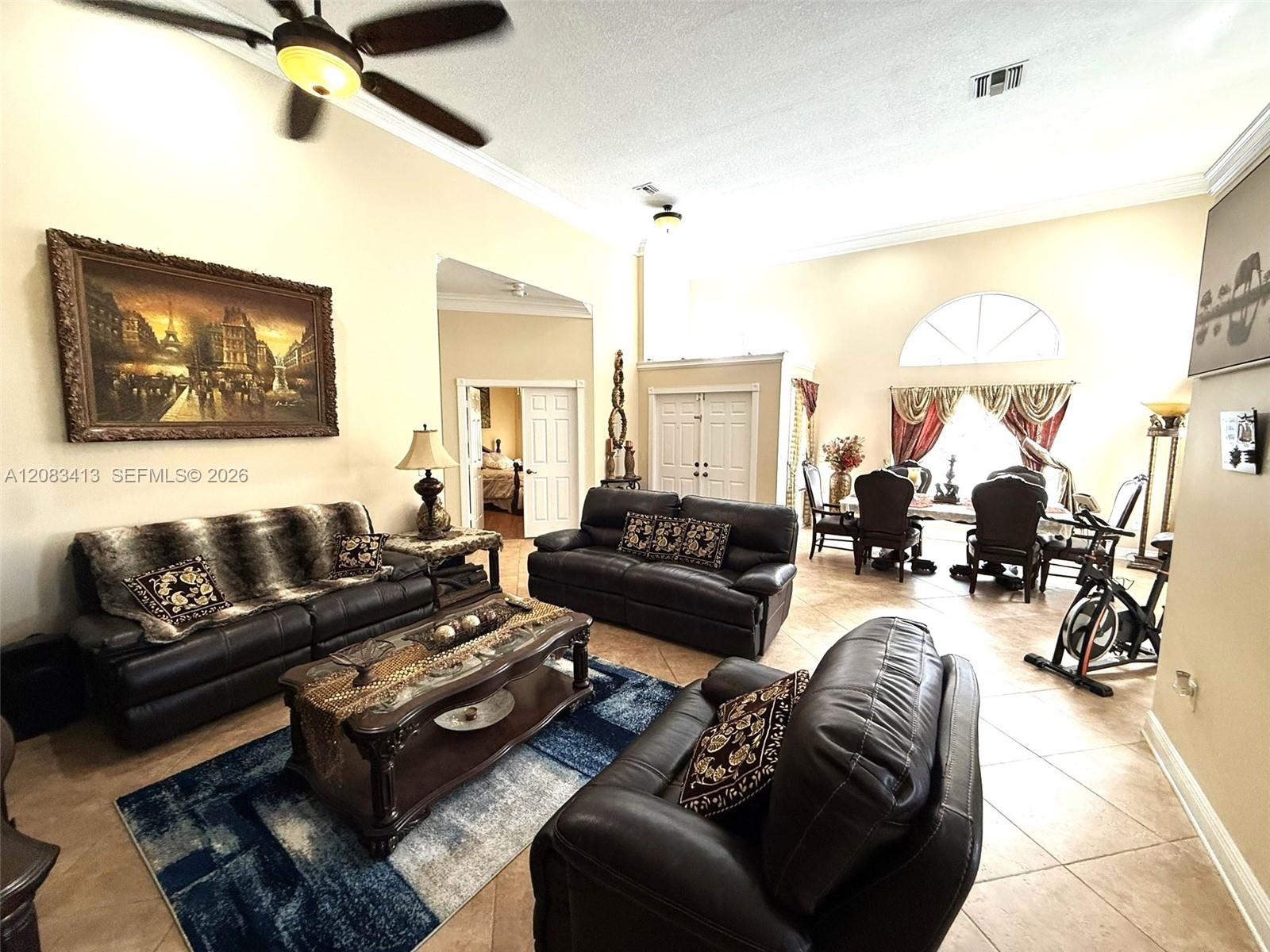 7705 Highlands Circle Property Photo 8