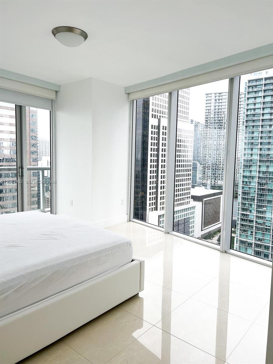 495 Brickell Avenue 2611 Property Photo 9