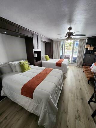 19201 Collins Avenue Property Photo 4