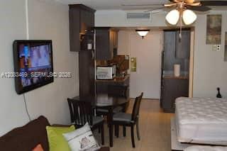 19201 Collins Avenue Property Photo 10