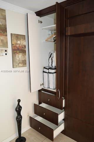 19201 Collins Avenue Property Photo 12