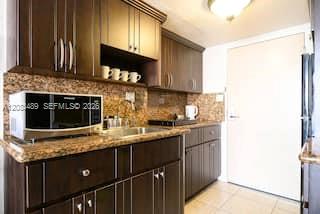 19201 Collins Avenue Property Photo 14