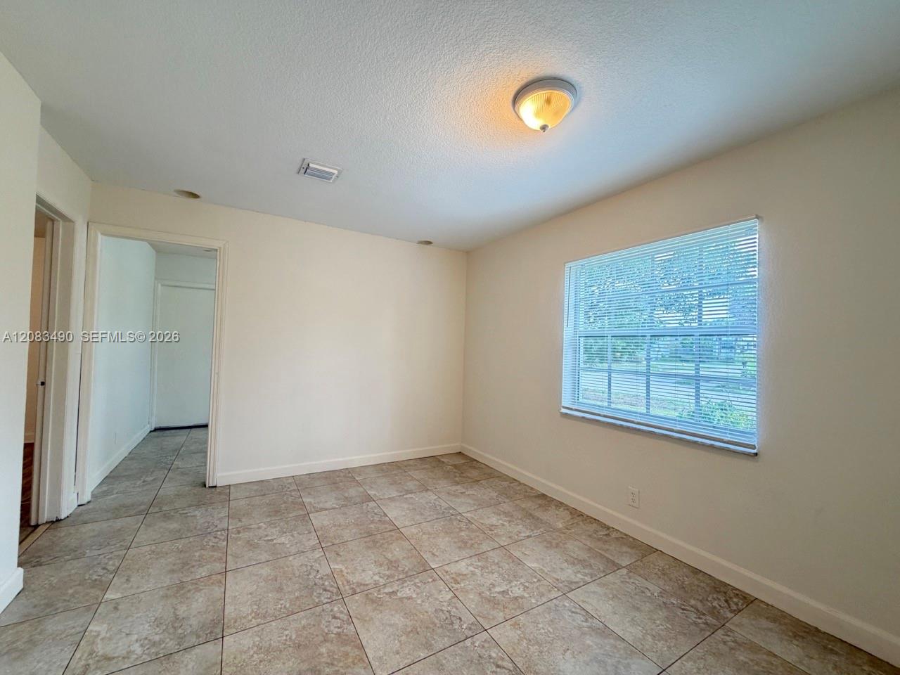 231 Nw 4th Street Property Photo 13