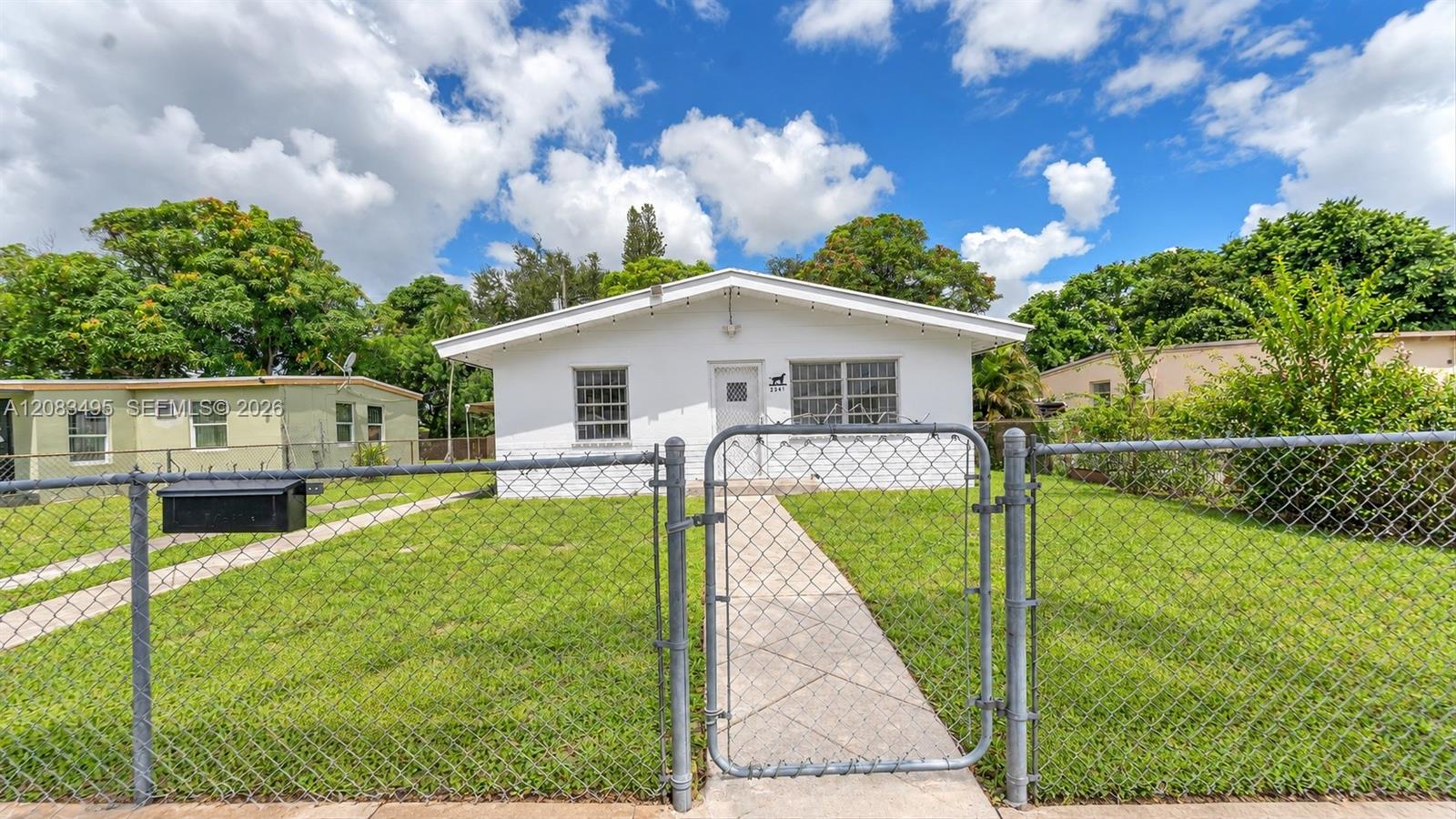 2341 Rutland Street Property Photo 27
