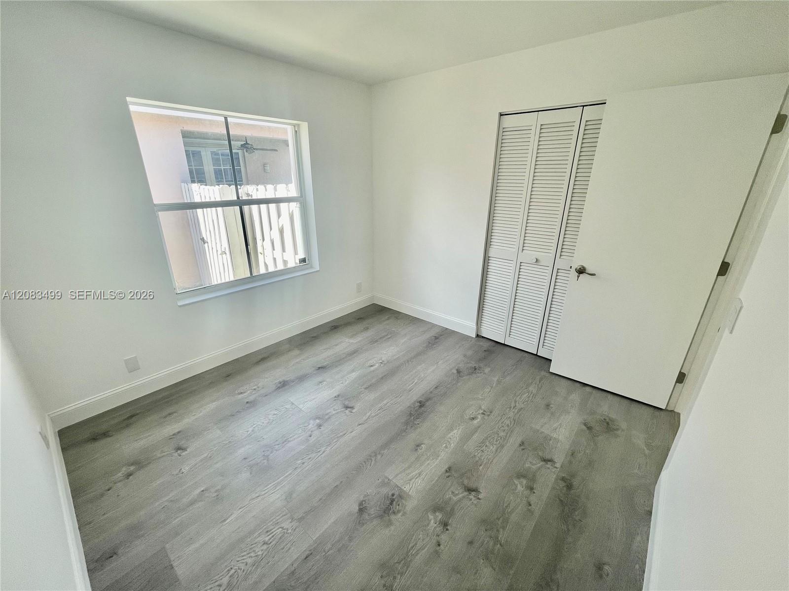 816 Sand Creek Circle Property Photo 17