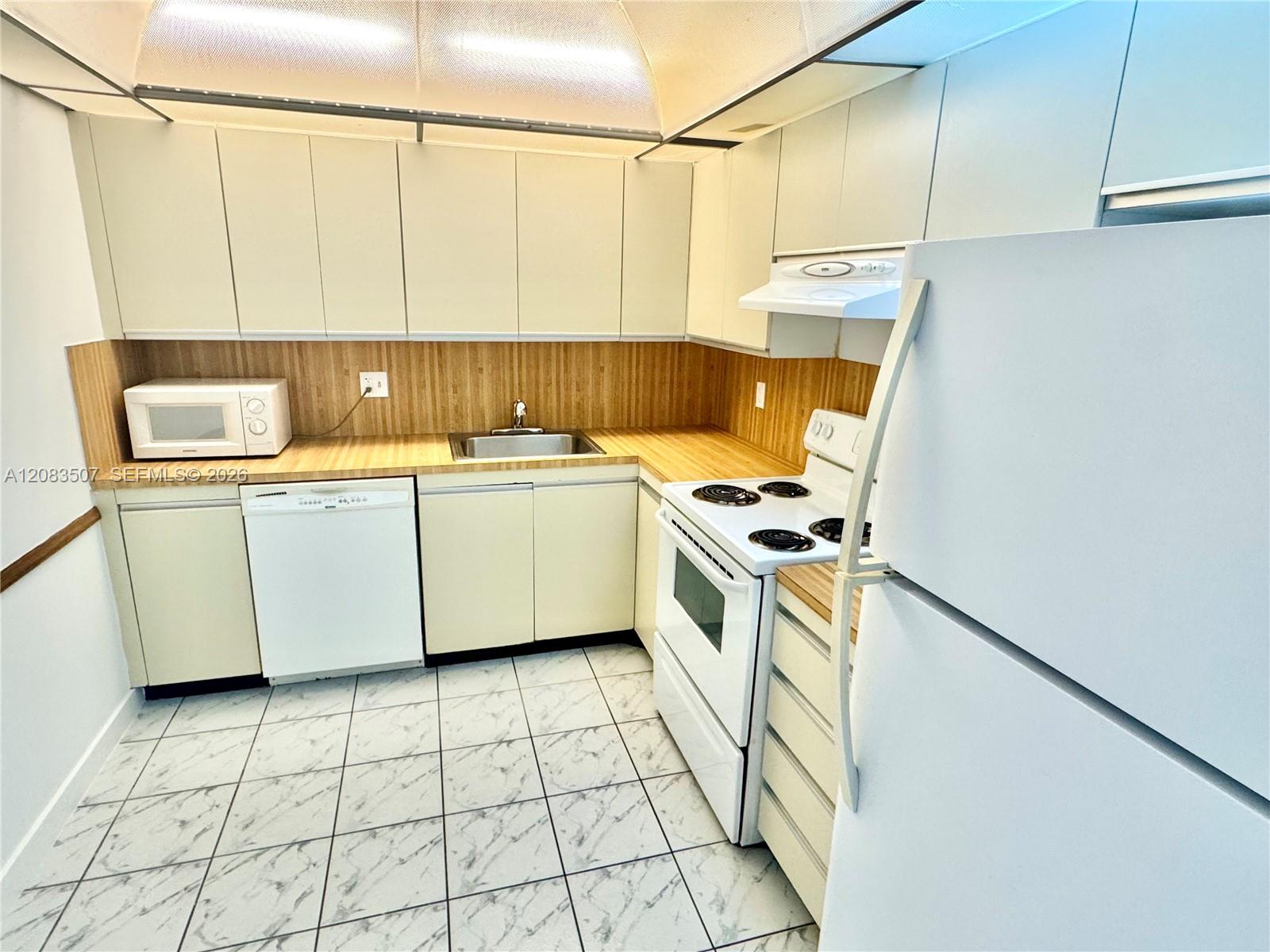 2500 Parkview Drive 1109 Property Photo 4