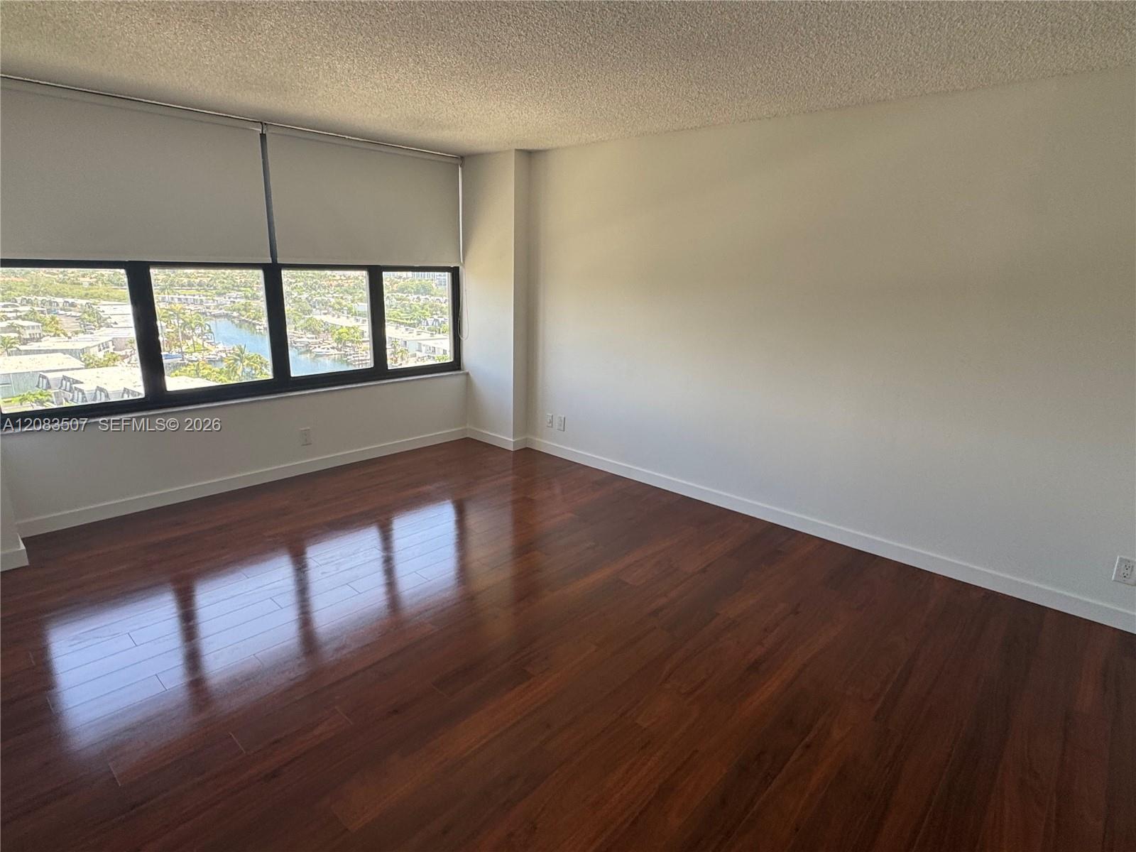 2500 Parkview Drive 1109 Property Photo 6