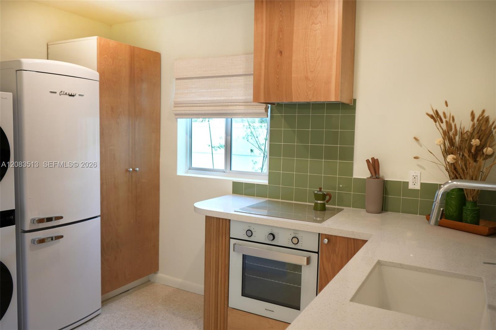 2904 N Ocean Boulevard Property Photo 12
