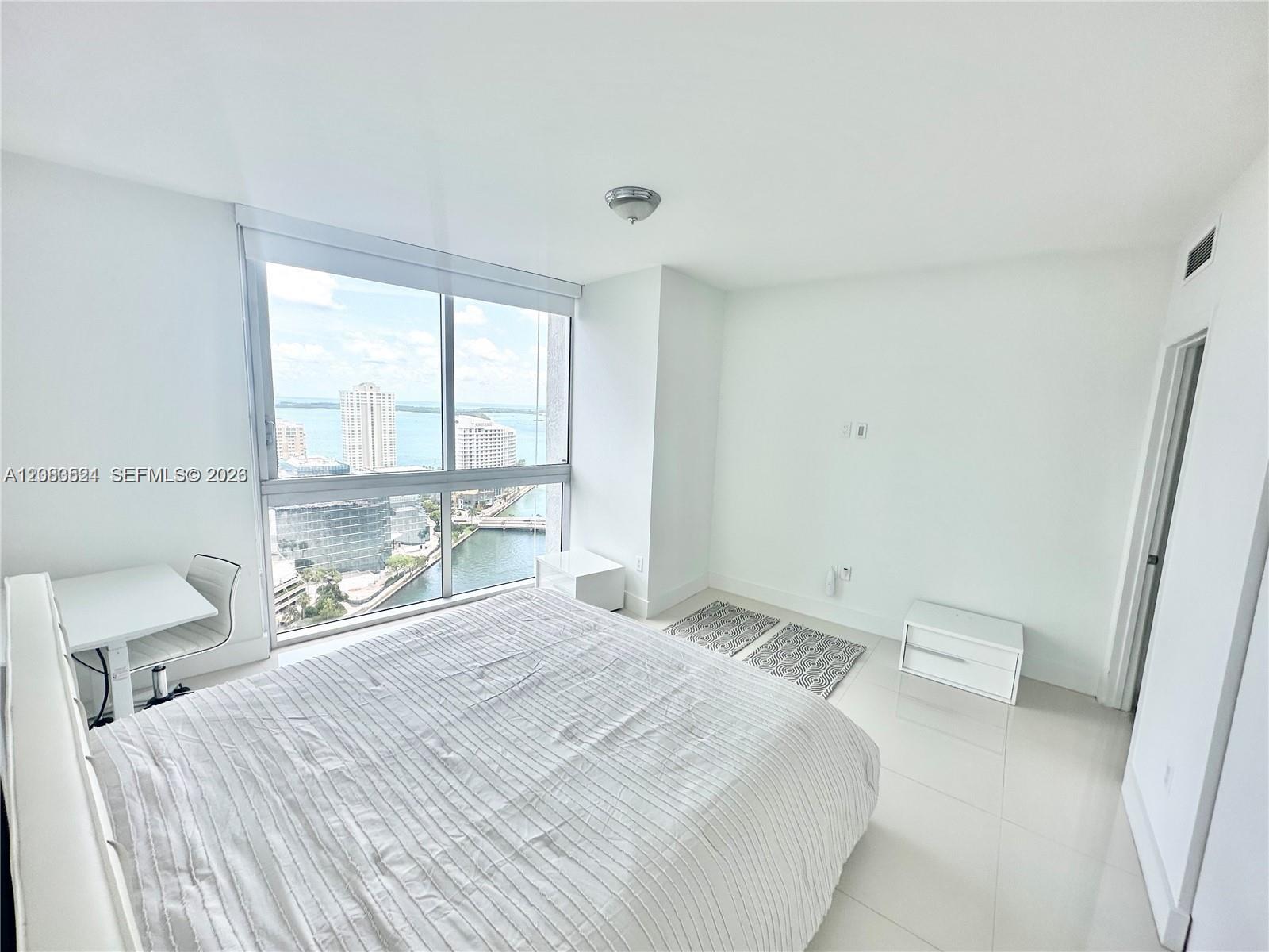 495 Brickell Avenue 2702 Property Photo 5