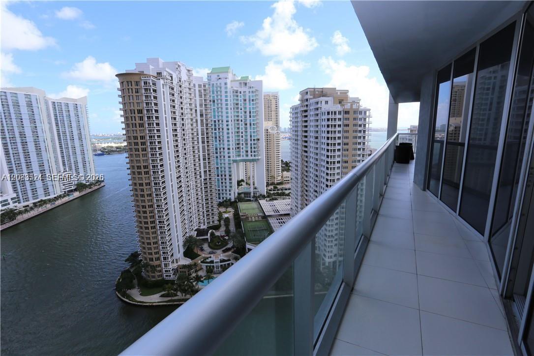 495 Brickell Avenue 2702 Property Photo 9
