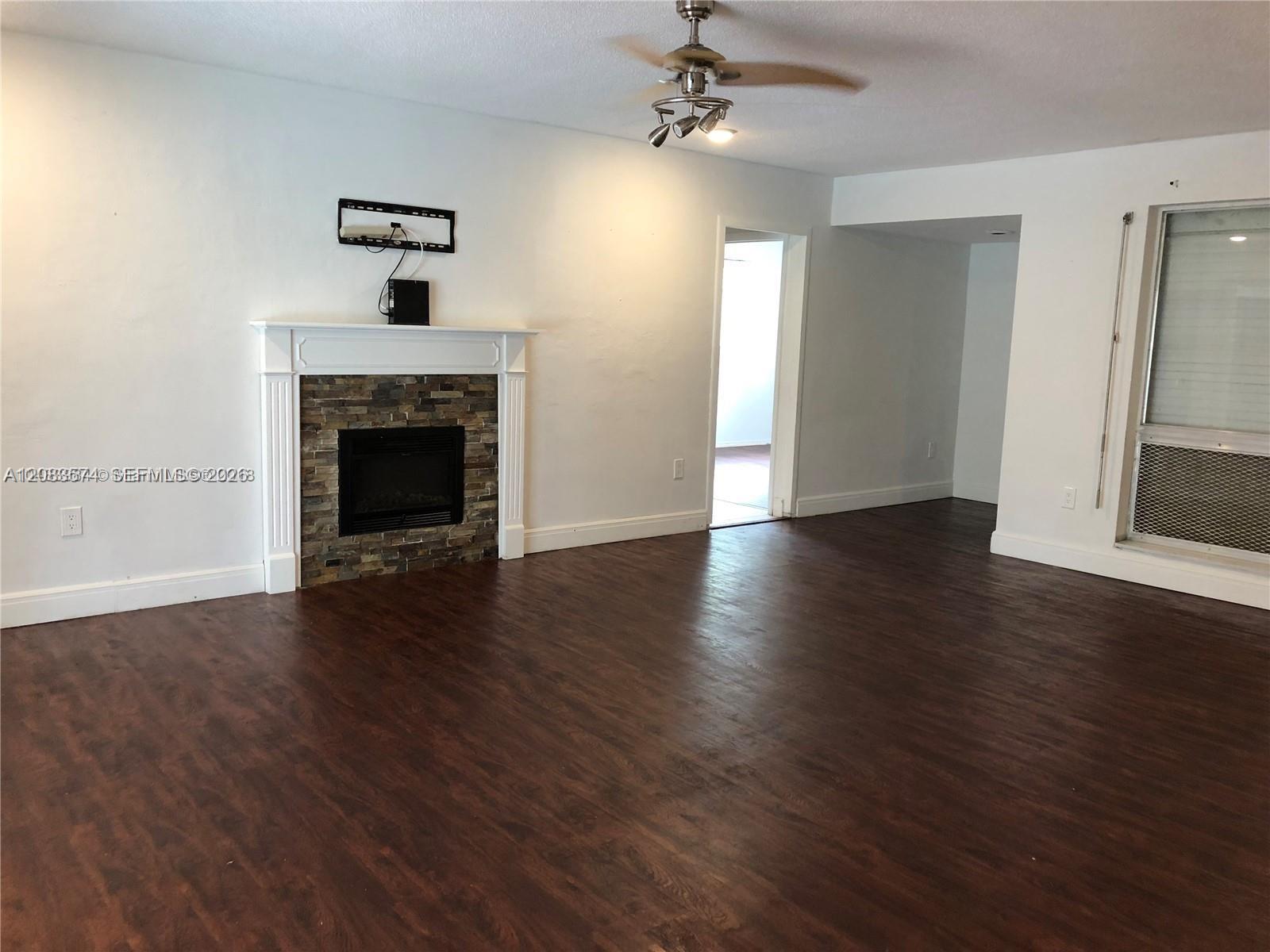 3309 Acapulco Drive Property Photo 7