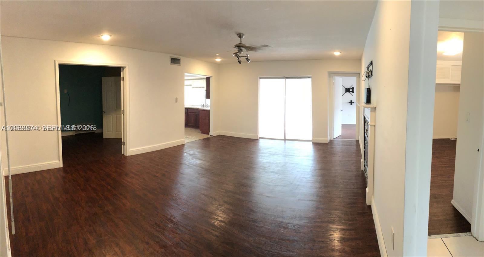 3309 Acapulco Drive Property Photo 9
