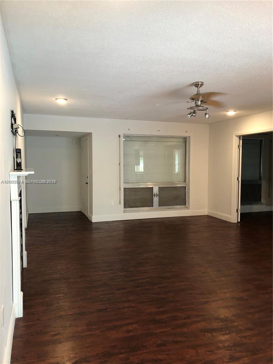 3309 Acapulco Drive Property Photo 24
