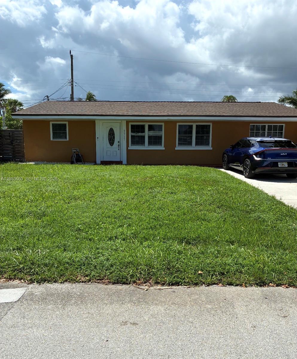 2917 NE 13th Avenue Property Photo 1