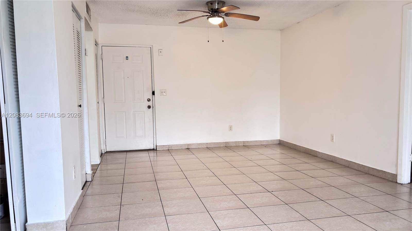 8240 Sw 210th Street 101 Property Photo 6