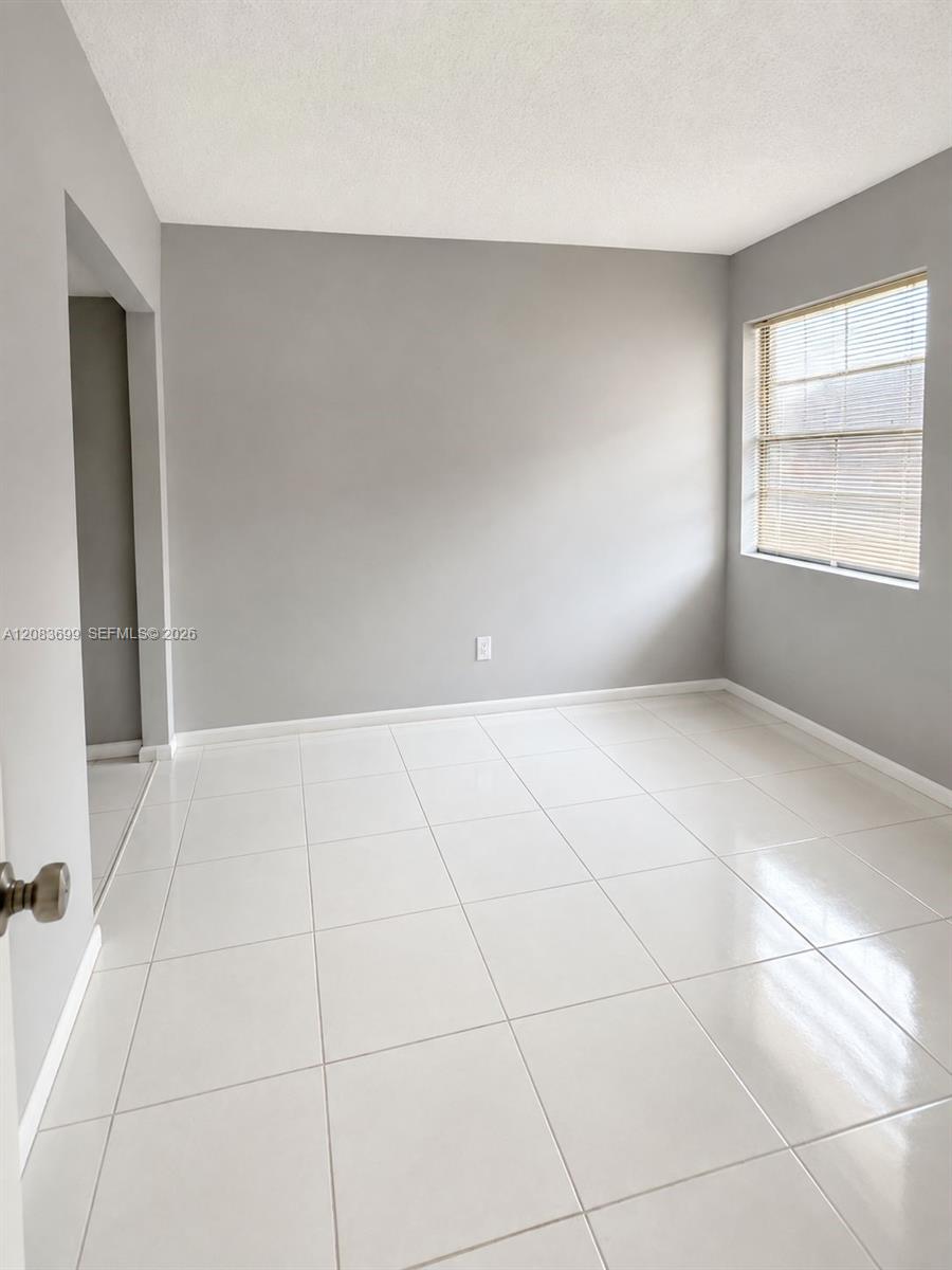 128 S Cypress Road 816 Property Photo 4