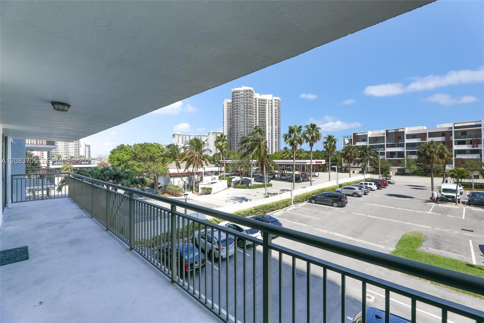 3031 N Ocean Boulevard 305 Property Photo 14