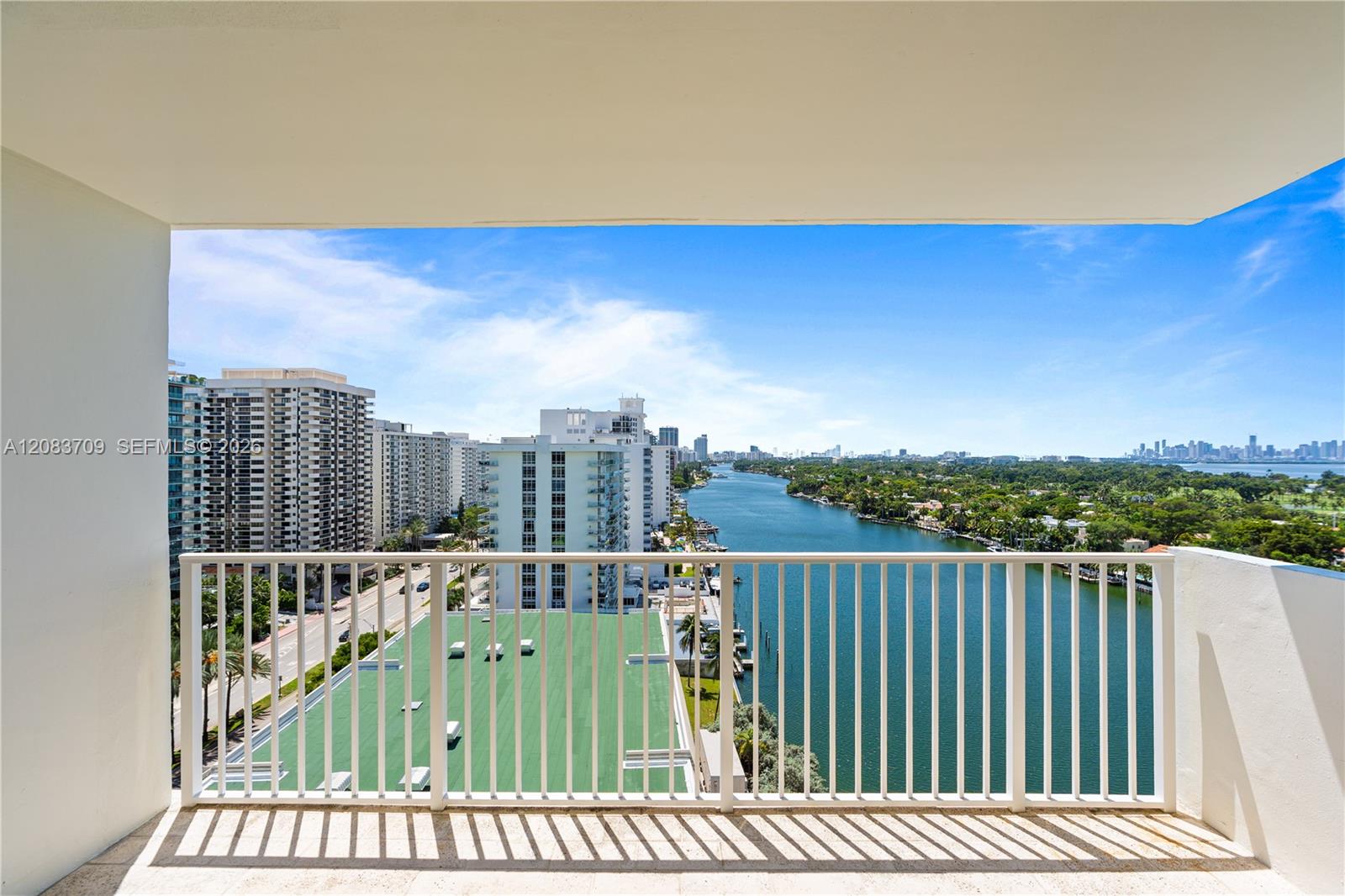 5838 Collins Avenue 15f Property Photo 1